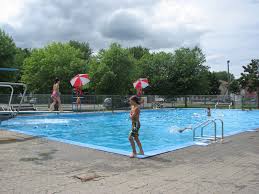 Les Piscines Publiques Exterieures Sont Maintenant Ouvertes L Express