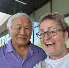 Hey, wait for me!! Dang, I hate being late for a party! What did I miss?  Who's making out?