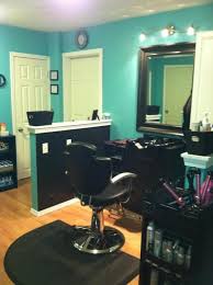 Top hair salon ideas to bring in clients, including event and hair salon website ideas. Whoa This Station Has Everything Right There Even The Sink Home Hair Salons Beauty Salon Decor Hair Salon Decor