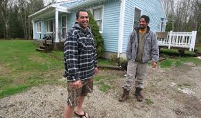 Hawaiians find work and new life in Stonington