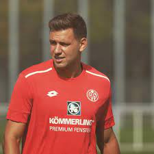 Aug 27, 2019 contract until: Szalai Adam 1 Fsv Mainz 05 Facebook