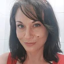 Megan Bloomer's Instagram, Twitter & Facebook