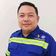 Kh T Email & Phone Number