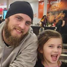 Chris Banta's Instagram, Twitter & Facebook