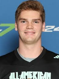 Aidan Moss's Instagram, Twitter & Facebook