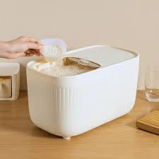 Airtight storage containers