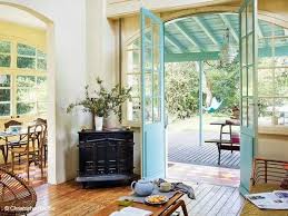 Cottage House Decorating Ideas Colorful Small Cottage Decor Bright Wall Painting Ideas Cottage House Interior Cottage Interiors Small Cottage Interiors