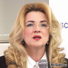 Asociatia romana a bancilor, anunt despre suspendarea platii ratelor. ConferinÅ£a Codul InsolvenÅ£ei Mirela Iovu AsociaÅ£ia RomanÄƒ A BÄƒncilor Noul Cod Al InsolvenÅ£ei Va Creste NumÄƒrul Afacerilor Salvate Prin Reorganizare 01 04 2015 Bursa Ro