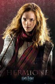 She is described as having a bossy sort of voice. Harry Potter 7 Hermione Poster Plakat Kaufen Bei Europosters