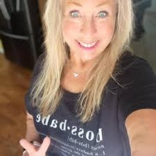 Love every second with my work family ❤️! Extended hour gathering with  weekend team was everything I needed. Face still hurts from laughing🤣.  @goodmorningamerica