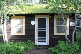The rooms and cabins at swiftcurrent motor inn & cabins are reasonably priced and are located in a spectacular location. Swiftcurrent Motor Inn And Cabins Updated 2021 Prices Lodge Reviews Glacier National Park Montana Tripadvisor
