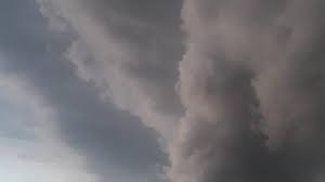 Astfel, după o săptămână cu manifestări meteo extreme, inclusiv fenomene asemănătoare. W Fzo2os05ii4m