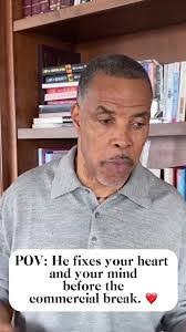 Darryl Mccray's Instagram, Twitter & Facebook