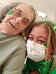 Barbara Lesher's Instagram, Twitter & Facebook