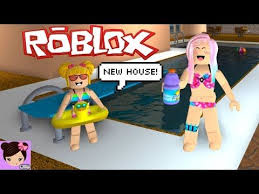 My Roblox Baby Goldie And I Get A New Roomate In Bloxburg Roleplay Titi Games Youtube Roblox Elliev Toys Cookie Swirl C