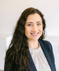 Kelsey Tharp's Instagram, Twitter & Facebook