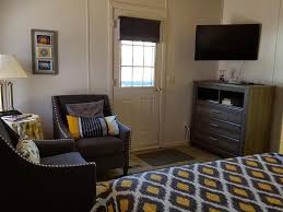 Check spelling or type a new query. River Falls Lodging Black Hills South Dakota Ferienhauser Hot Springs