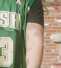 For those who may have had doubts about the snipe name underneath the no. Jovan Buha On Twitter I Might Be Trippin But I Think Drake Tattooed Stephen Curry And Kevin Durant S Numbers And Possibly Last Names On His Left Arm Https T Co Mjo1qilfig