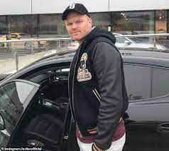 Check this player last stats: Former Liverpool Star John Arne Riise And Daughter Hospitalized After Car Accident Fr24 News English