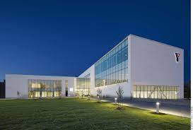 Ymca Sports Complex In Montreal Canada Lighting Design Daoust Lestage Lighting Products Iguzzini Illuminazione Architecture Sports Complex Urban Fabric
