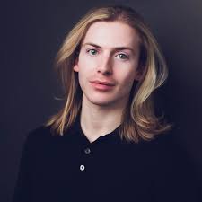 Part One of 'The Water Carrier' est maintenant disponible sur YouTube!