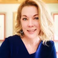 Lori Weitzman's Instagram, Twitter & Facebook