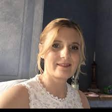 A young Irish couple who sneak down to their hotel pool at 1am have taken  holiday sunbed wars to the next level 🏖️ Aimee Millar, 20, says she  resorted to leaving her