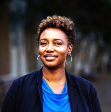 Candice Rutherford's Instagram, Twitter & Facebook