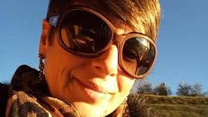 Nancy Dell'Olio e quella serata con Michele Emiliano: «Cercò di baciarmi e  mi invitò a casa, tornai in auto piangendo»