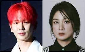 It was found that the group SHINee Key (34, real name Kim Ki-bum) and the  so-called "Aunt of Jusa" A..