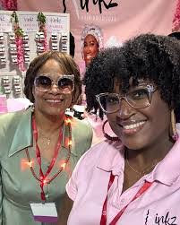 Jarrett Woods's Instagram, Twitter & Facebook