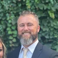 Hunter Llewellyn Email & Phone Number