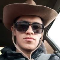 200+ perfiles de «Subia»