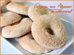 Gâteau sec naturel au sucre ghribia : 9 Idees De Gateaux Secs Gateau Sec Recette Recette Gateau Sec