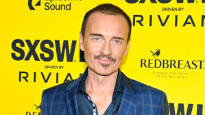 Glenn Stratton sentenced for aiding suicide of father at Castlemaine