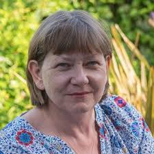 NotJustAnyFamily 🌳🌴🌲 (@karendebruyne)