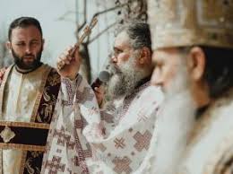 Doar primul paraclis închinat maicii domnului îns? Ips Teodosie Mi A Fost Duhovnic Parastas La MÄnÄstirea Dervent In Memoria Ctitorului Èi StareÈului Sfantului LÄcaÈ Dobrogean Video