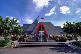 Salah satunya yaitu tempat wisata air terjun atau curug yang ada di pati, dengan panorama asri, sejuk, air jernih, dingin dan segar lalu di mana sajakah destinasi tempat wisata air terjun / curug terbaik di pati? Bimo Pradityo On Instagram Museum Gunung Merapi Merupakan Wahana Geo Wisata Yg Berada Di Kawasan Wisata Kaliurang Sleman Jogja Tempat Ini Diharapkan Dapat