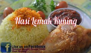 Dah siap masak, baru teringat yang lauk ni sedap gila weh makan dengan nasi putih. Resepi Nasi Lemak Kuning