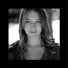 詹姆斯卡梅尔Carmel James (@kameierjj)