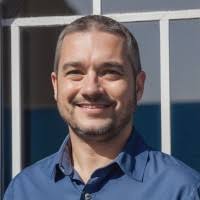 300+ "Larry M." profiles