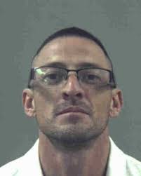 Daniel Upshaw's Instagram, Twitter & Facebook