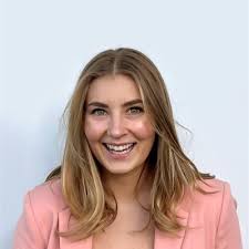 I'm thrilled to announce that I have accepted a Digital Marketing &  Analytics Intern position at Ovative Group for summer 2023! I am looking  forward to apply my skills and knowledge to