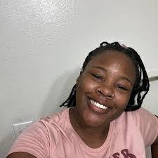 Ebony Calhoun's Instagram, Twitter & Facebook