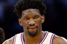 Embiid finally comes face to face with the big baller himself. Joel Embiid Broke His Face On Markelle Fultz S Rehabbed Shoulder Trust The Process Sbnation Com