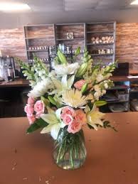 2034 elvis presley blvd memphis, tn 38106. Naturally Craft D Bartlett Florist Sympathy Flowers Servicing Memphis Tn