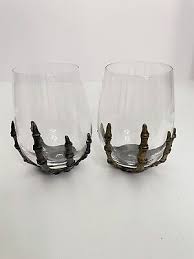 Skeleton Hand Stemless Wine Glasses Set