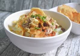 Bubur ayam menjadi makanan menyehatkan karena teksturnya yang lembut sehingga mudah dicerna. 4 Resep Kreasi Bubur Pakai Rice Cooker Enak Dan Gampang Bikinnya