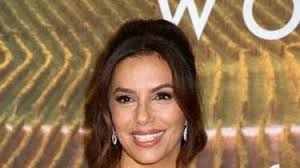 Amanda à la rescousse, Mission à Hawaï S01 : résumé