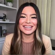 Miranda Cosgrove and Laci Mosley share why the latest episode of iCarly was  their favorite one to film!